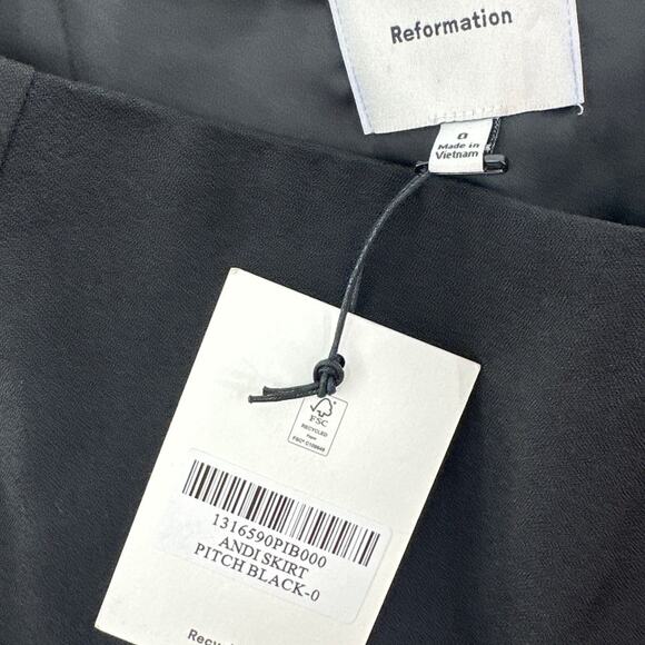 Reformation Women's Pitch Black Andi Low Rise Maxi Skirt Size 0 - Picture 6 of 9